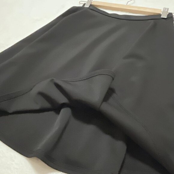 Feliss Black Flare Skirt Knee Length - Picture 5 of 7